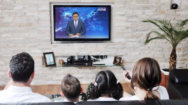 Изменилось время выхода в эфир вечерних новостей на канале «Россия 1»