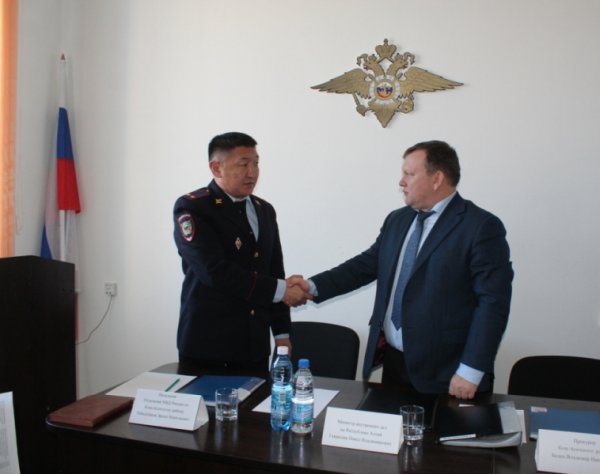 Министр внутренних дел по Республике Алтай представил новых руководителей Отделений полиции в Кош-Агачском и Улаганском районах