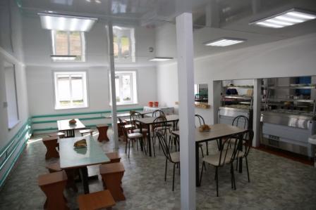 Качество горячего питания в школах Республики Алтай находится под контролем