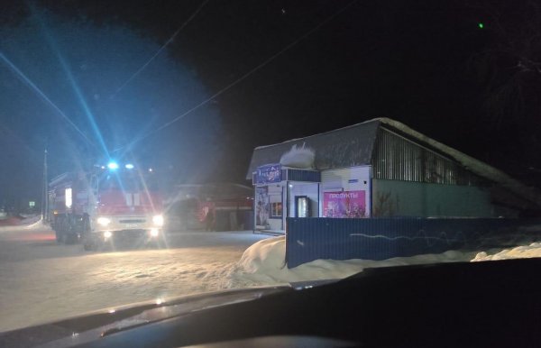 Росгвардейцы в Горно-Алтайске предотвратили пожар в одном из магазинов