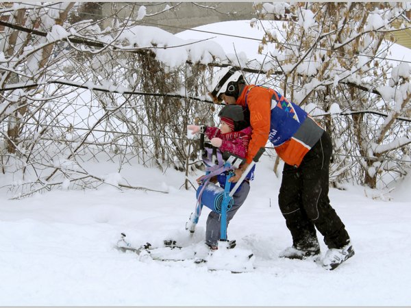 В Горно-Алтайске запустили проект «Лыжи мечты» для адаптации детей-инвалидов