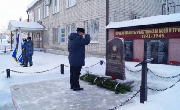 Судебные приставы поддержали всероссийскую акцию «Защитим память героев»