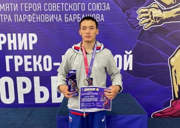 Студент ГАГУ стал победителем всероссийского турнира по греко-римской борьбе