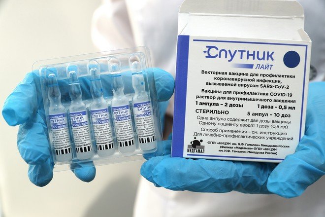 Новые партии вакцин «Спутник V» и «Спутник Лайт» поступили в Республику Алтай