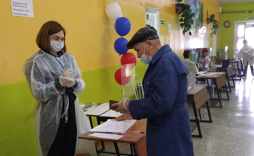 Явка достигла почти 39% за несколько часов до окончания голосования в Республике Алтай