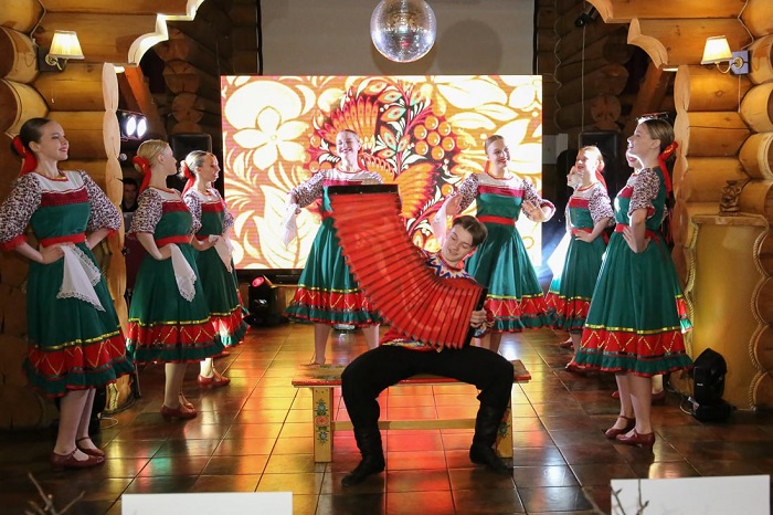 Фестиваль-конкурс «Марьина гармонь» стартовал в Чемале
