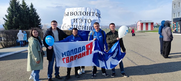 Волонтёры Республики Алтай вернулись из Донбасса