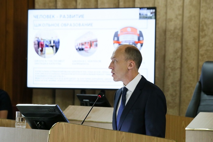 Олег Хорохордин выступил с отчетом о работе Правительства Республики Алтай за 2021 год