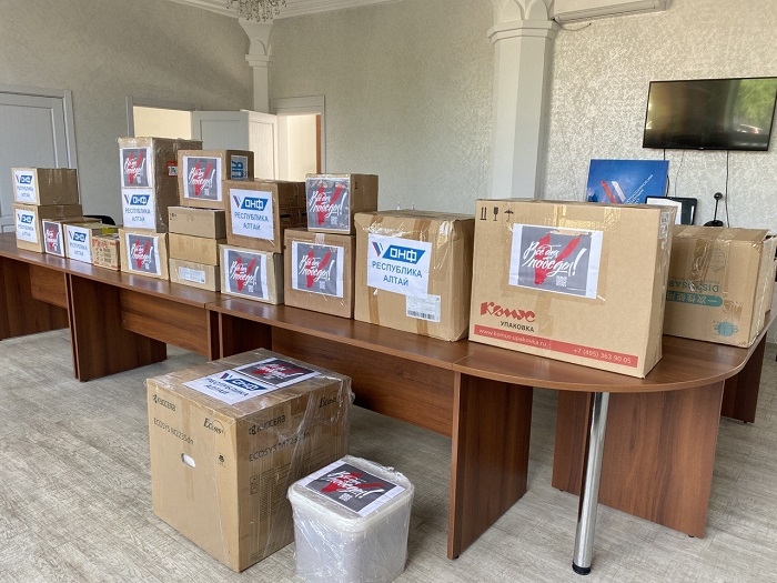ОНФ Республики Алтай отправил гуманитарный груз на Донбасс