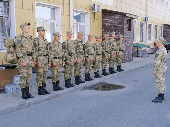 В Республике Алтай состоялась отправка призывников на службу в Росгвардию