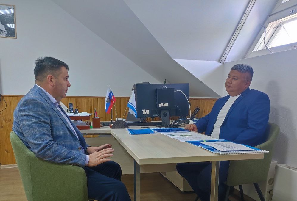 Депутат Госдумы Роман Птицын посетил ЦУР Республики Алтай