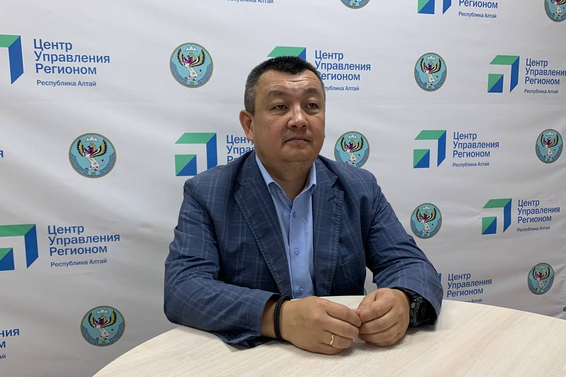 Прямой эфир о социальных выплатах в Республике Алтай провели в ЦУР