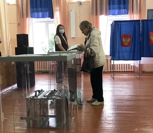 На 10 часов средняя явка избирателей в Республике Алтай составила 11,35%