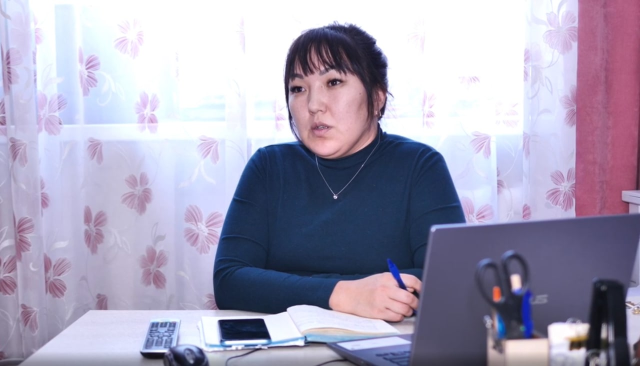 Активисты общества инвалидов Республики Алтай помогают фронту