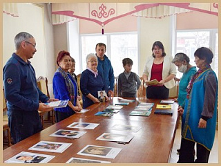 В Доме дружбы народов Республики Алтай прошла выставка книг на челканском языке