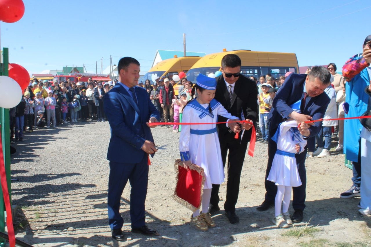 День защиты детей отпраздновали в Республике Алтай при участии «Единой России»
