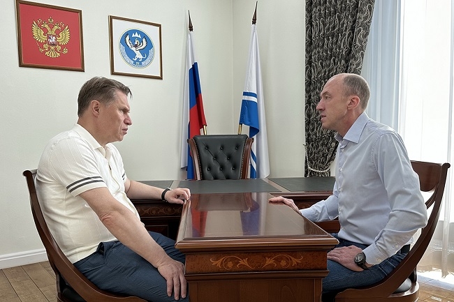 Олег Хорохордин встретился с министром здравоохранения России