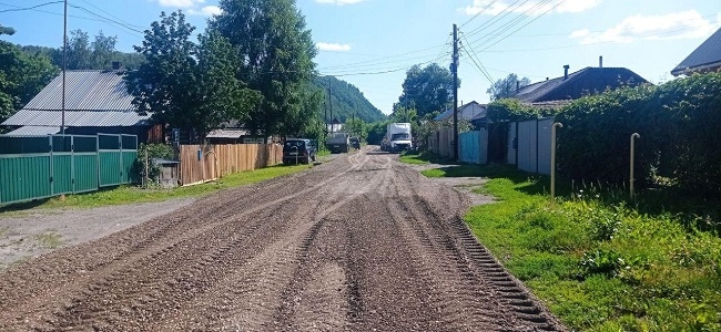 В Майминском районе отремонтировали участки дорог