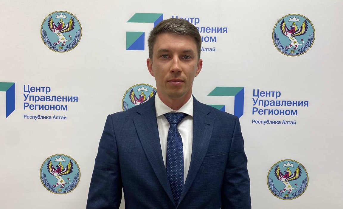 Антон Черников ответил на вопросы жителей Республики Алтай в прямом эфире