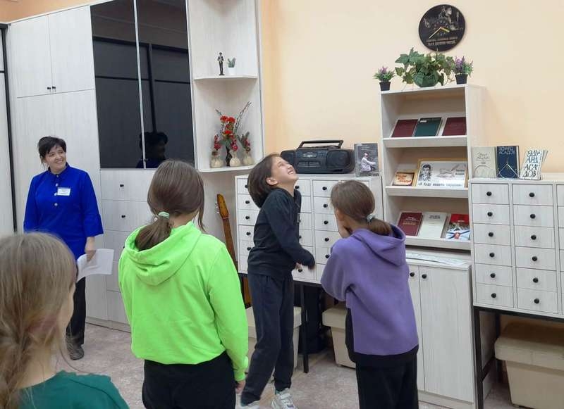 Библиотека в Горно-Алтайске напомнила посетителям о забытых играх