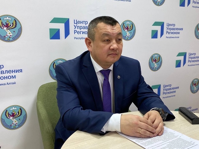 О мерах поддержки участников СВО в Республике Алтай рассказали в прямом эфире