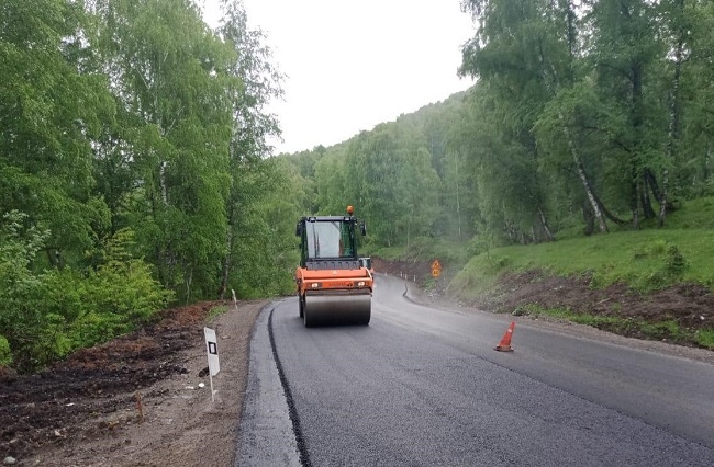 В Республике Алтай приведут к нормативам более 53 км дорог