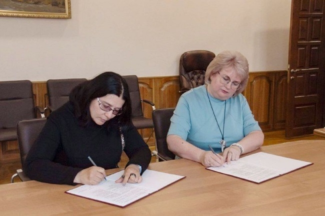 Университеты Алтая и Херсона заключили договор о сотрудничестве